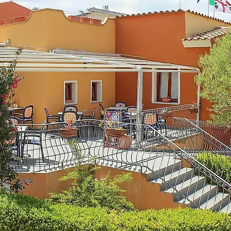 Apartment One-bedroom In Budoni